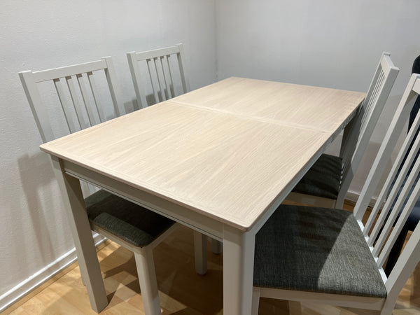 Anbercraft - Dining table and 4 chairs